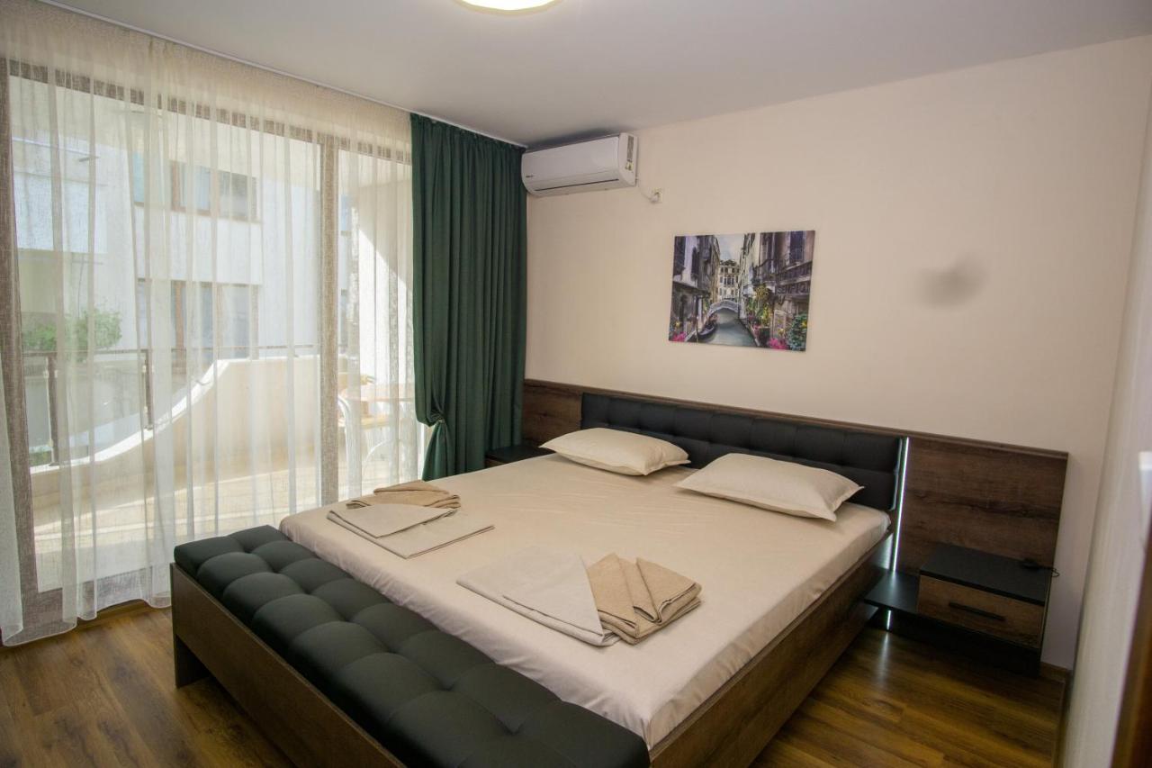 Guest Apartments Stela ซาเรโว ภายนอก รูปภาพ