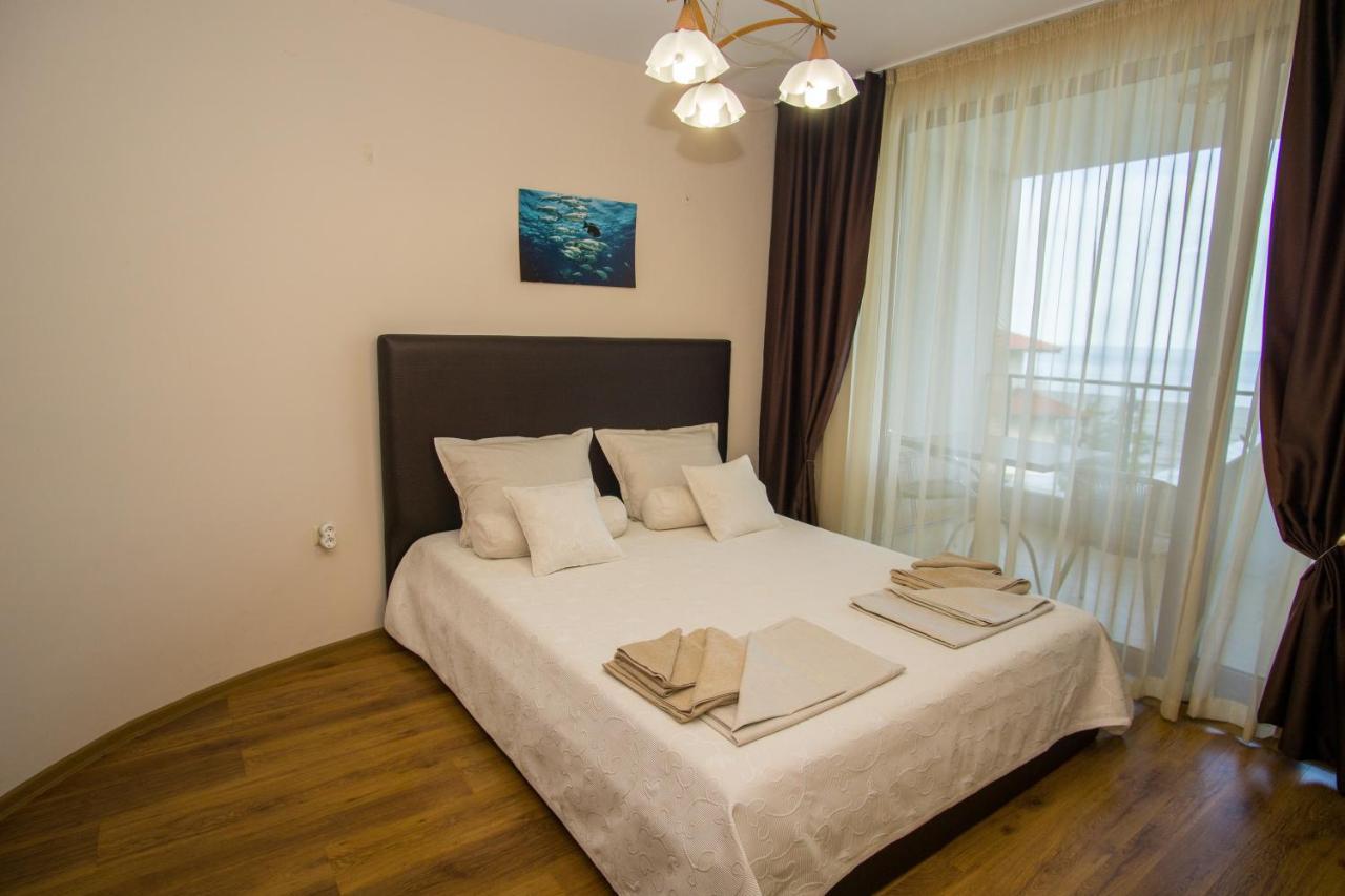 Guest Apartments Stela ซาเรโว ภายนอก รูปภาพ