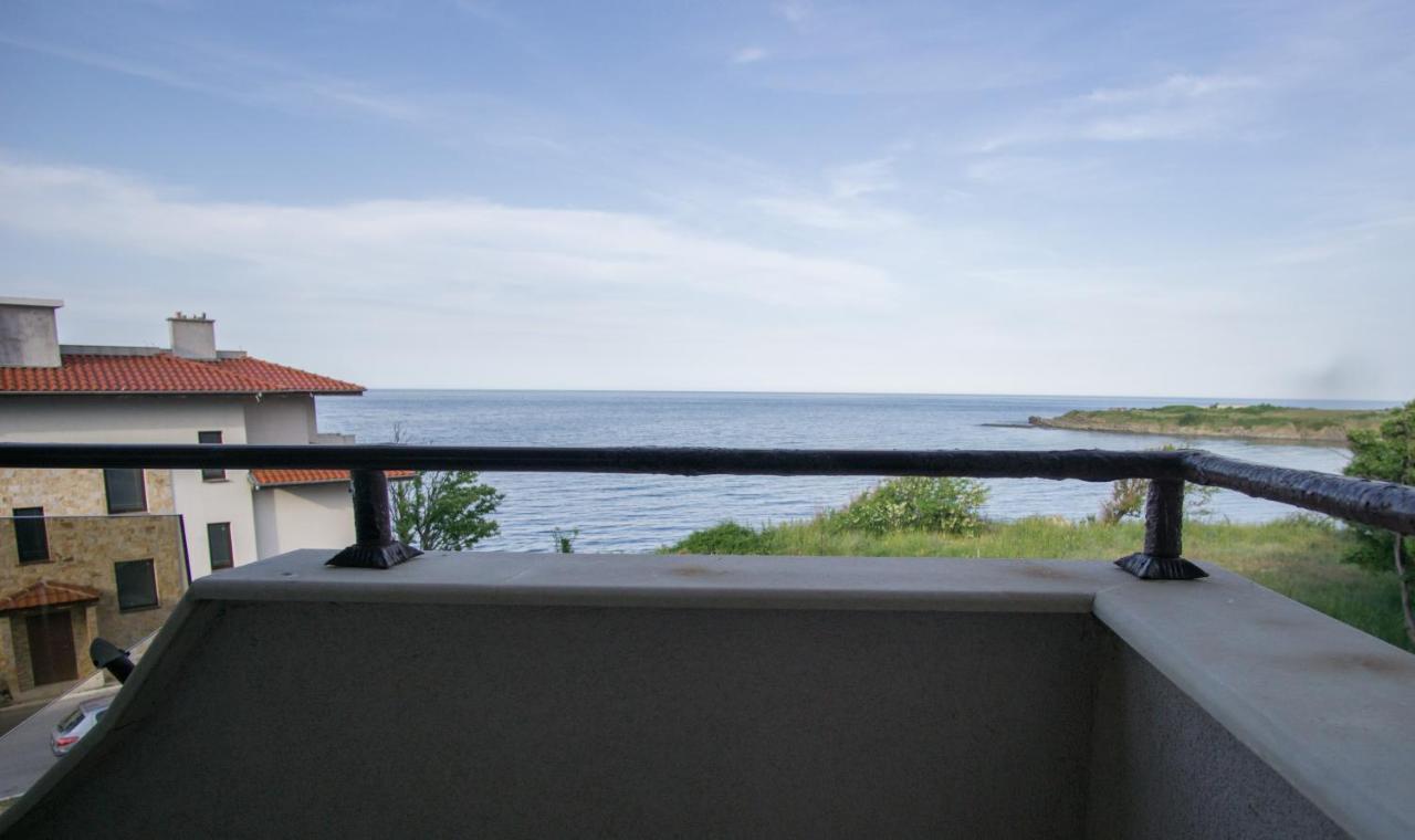Guest Apartments Stela ซาเรโว ภายนอก รูปภาพ